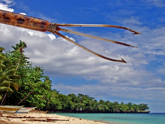Kalawai Senjata Tradisional Khas Papua untuk Berburu Ikan