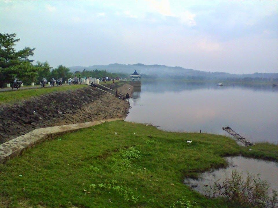 Spot Mancing Waduk Bade