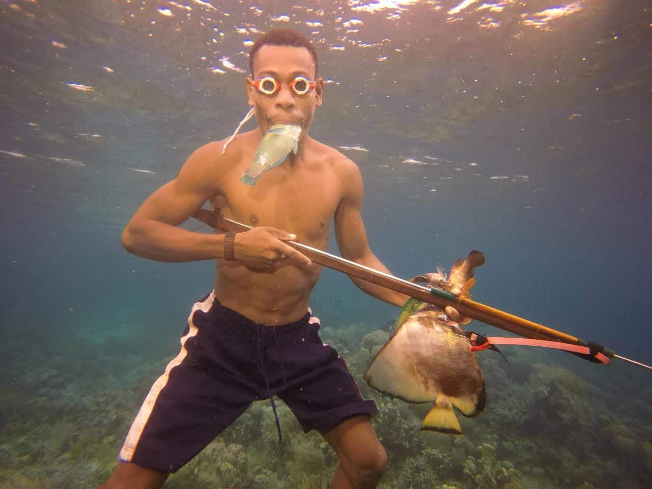 Molo Teknik Menangkap Ikan Masyarakat Papua